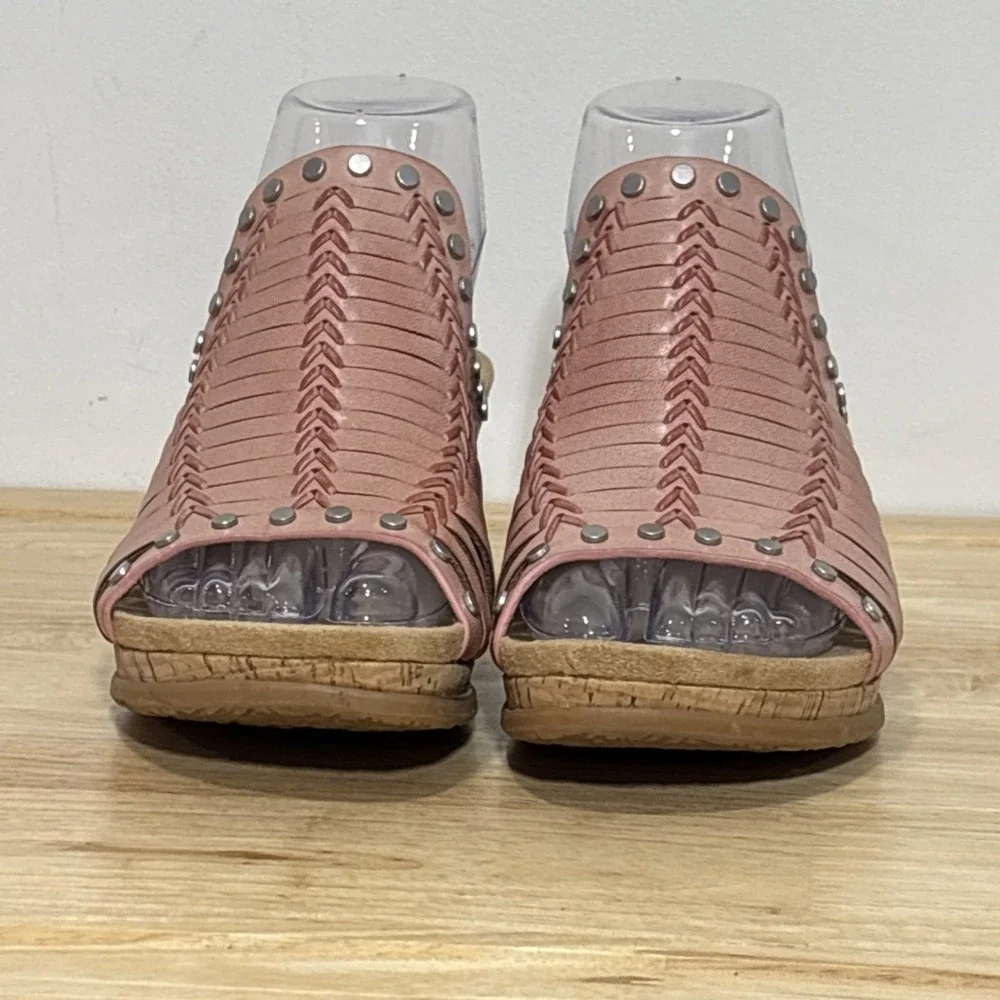 BareTraps Light Pink Silver Studded Strappy Fritsy Cork Wedge Sandals 8‎ M